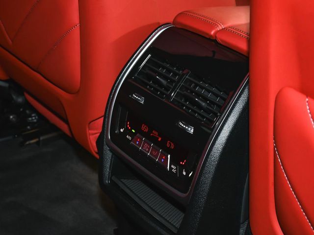 2023 BMW XM Base - 23019226 - 61
