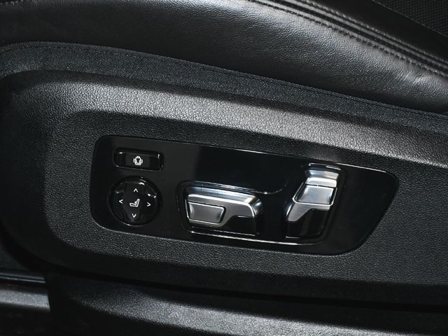 2023 BMW XM Base - 23093741 - 49