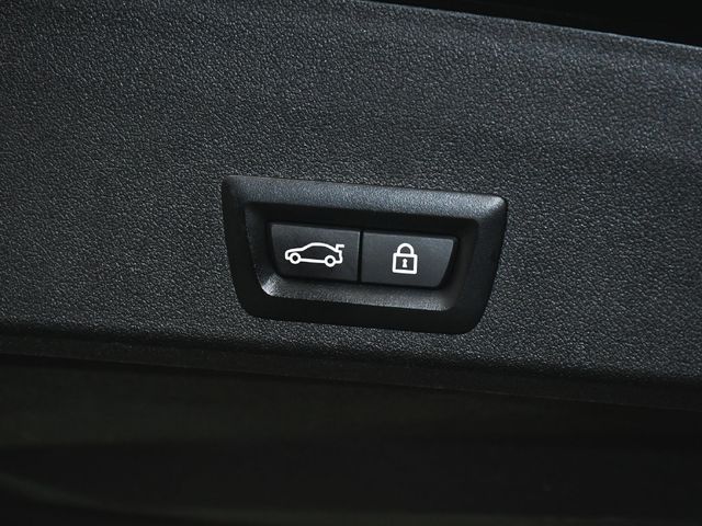 2023 BMW XM Base - 23093741 - 68