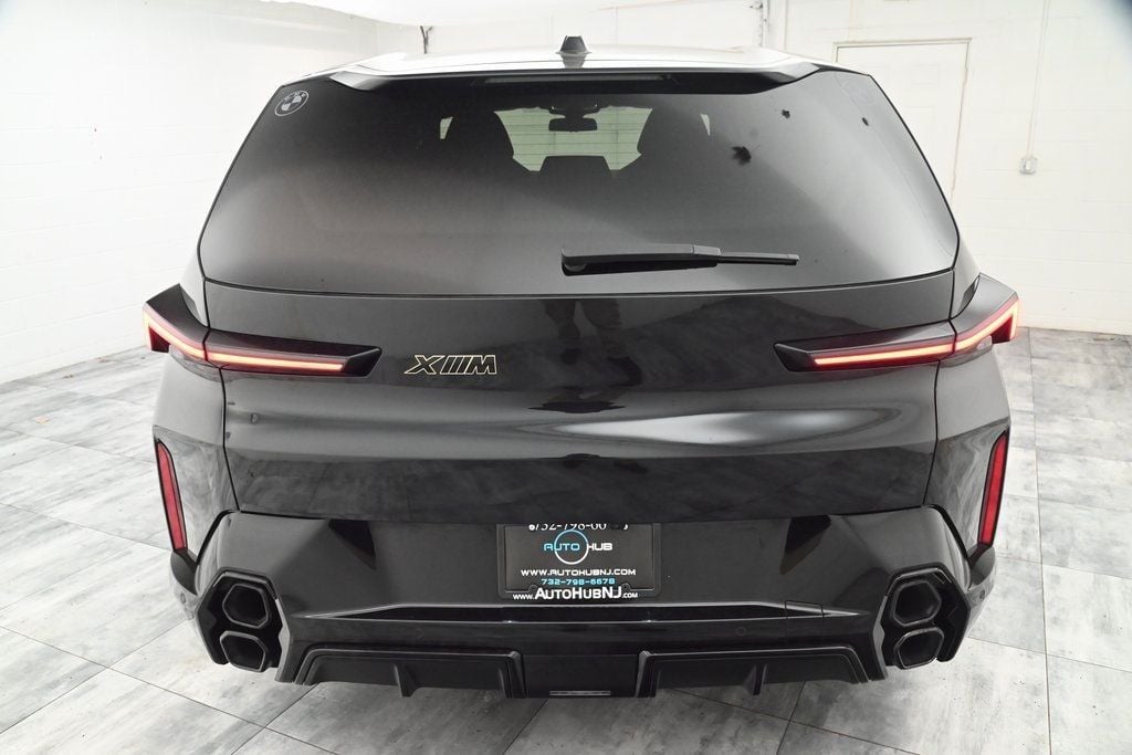 2023 Bmw XM photo 3