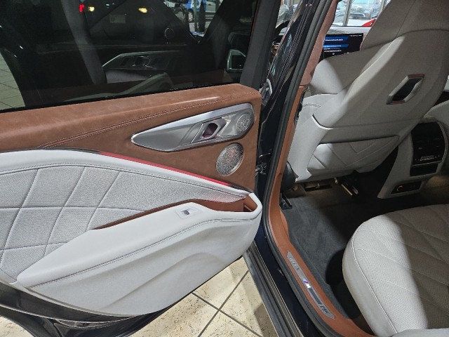 2023 BMW XM Sports Activity Vehicle - 22954400 - 15