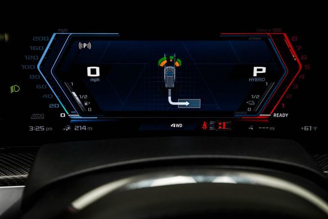 2023 BMW XM Sports Activity Vehicle - 22991382 - 32