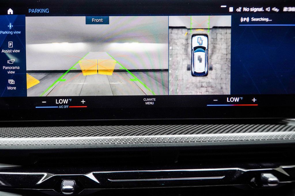 BMW XM photo 35