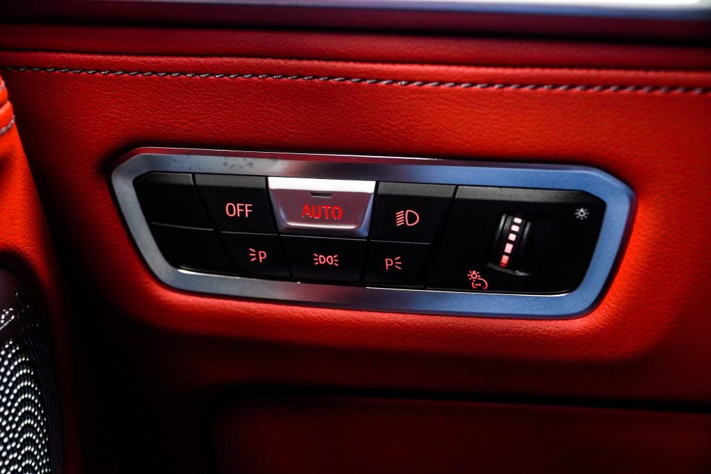 BMW XM photo 41