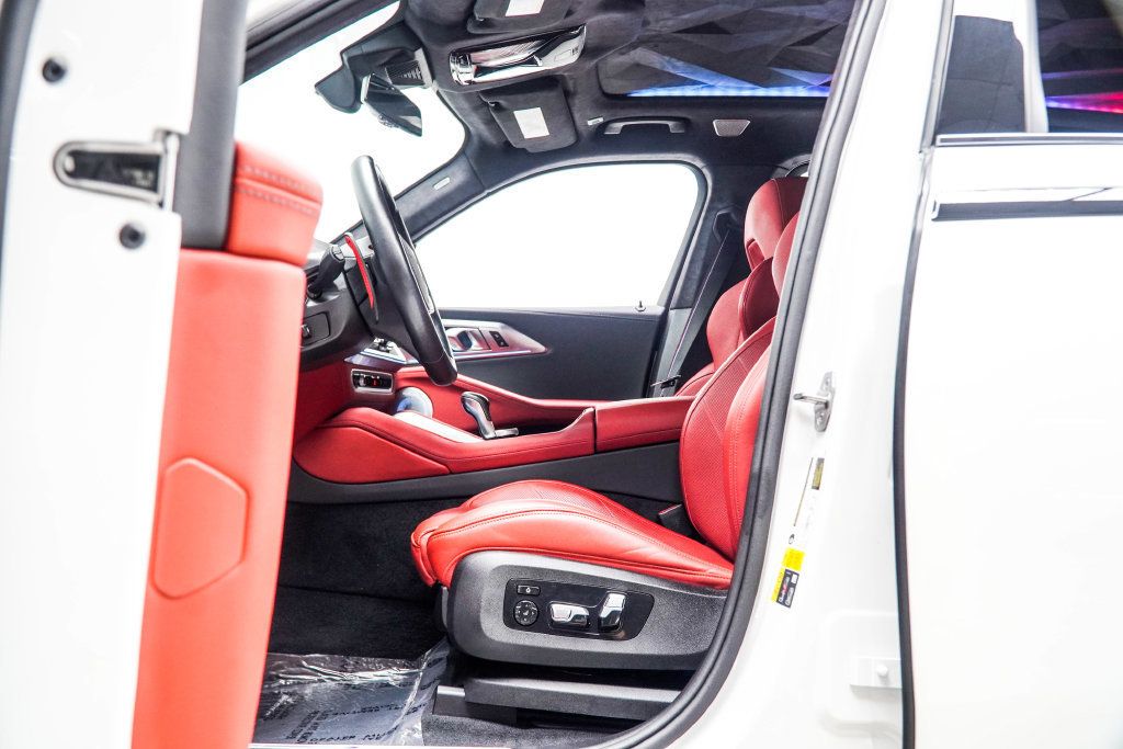 BMW XM photo 49