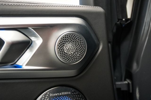 2023 BMW XM Sports Activity Vehicle - 23085519 - 9