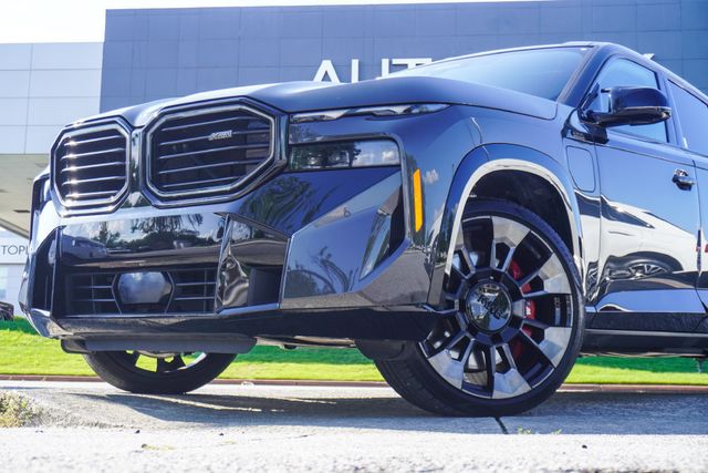 2023 BMW XM Sports Activity Vehicle - 23085519 - 1