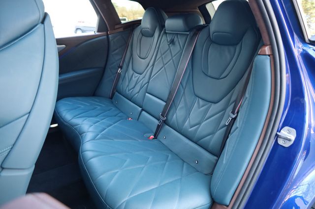 2023 BMW XM Sports Activity Vehicle - 22971780 - 18