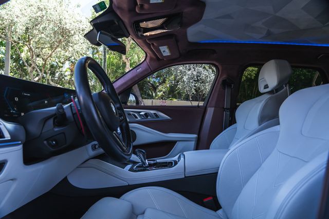 2023 BMW XM Sports Activity Vehicle - 23022117 - 13