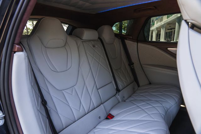2023 BMW XM Sports Activity Vehicle - 23022117 - 23