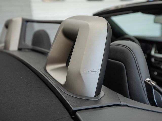 2023 BMW Z4 M40i Roadster - 22983720 - 25