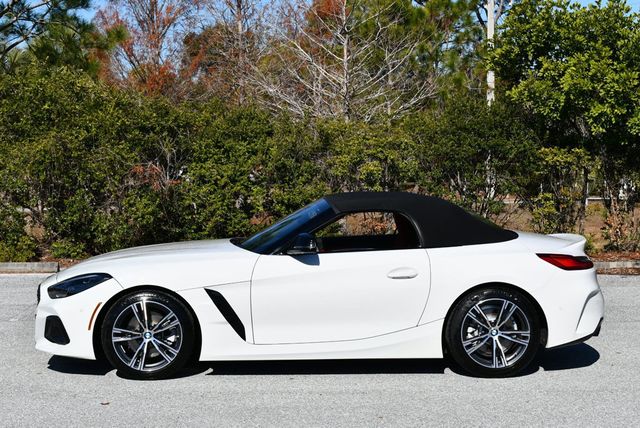 2023 BMW Z4 sDrive30i Roadster W/Premium & Driving Assistance Packages - 22977813 - 32