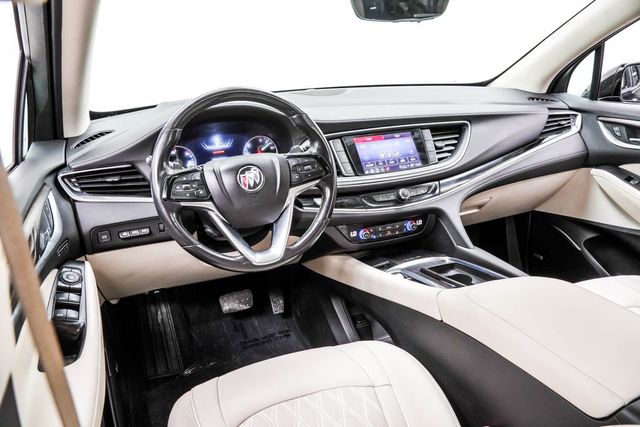 2023 Buick Enclave Avenir AWD's photo