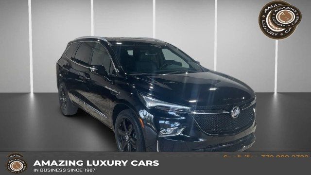 2023 Buick Enclave Essence's photo
