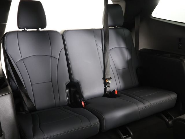 2023 Buick Enclave FWD 4dr Essence - 23050627 - 37
