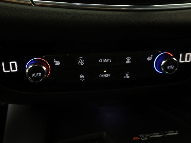 2023 Buick Enclave FWD 4dr Essence - 23050627 - 50