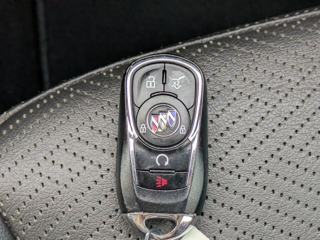 2023 Buick Encore GX FWD 4dr Essence - 22967967 - 29