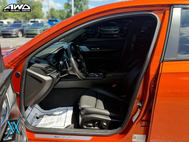 2023 Cadillac CT4 V-Series Sedan 4D - 23049913 - 11