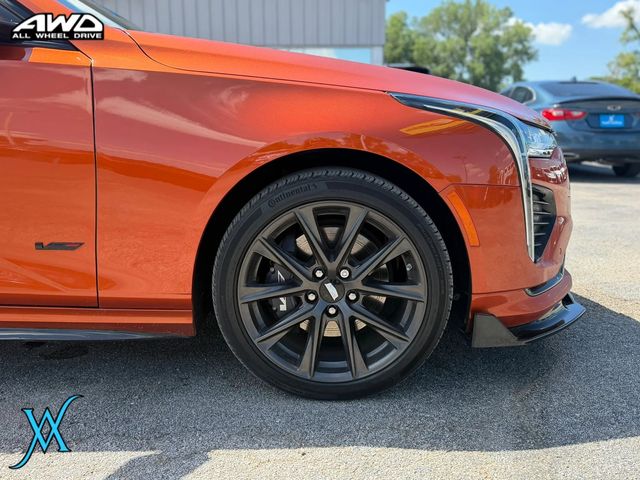 2023 Cadillac CT4 V-Series Sedan 4D - 23049913 - 8