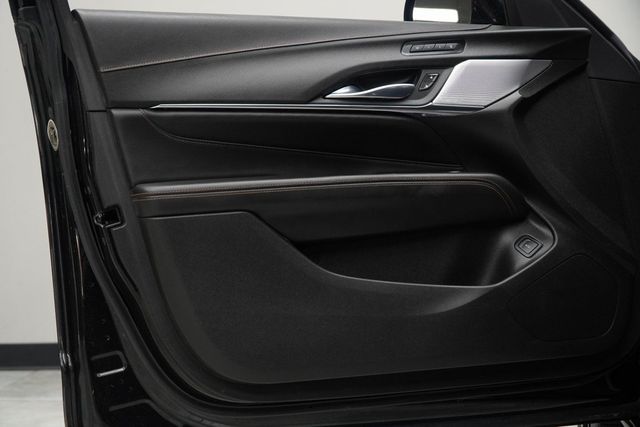 2023 Cadillac CT4-V 4dr Sedan - 23009359 - 33