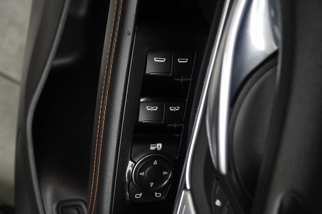 2023 Cadillac CT4-V 4dr Sedan - 23009359 - 35