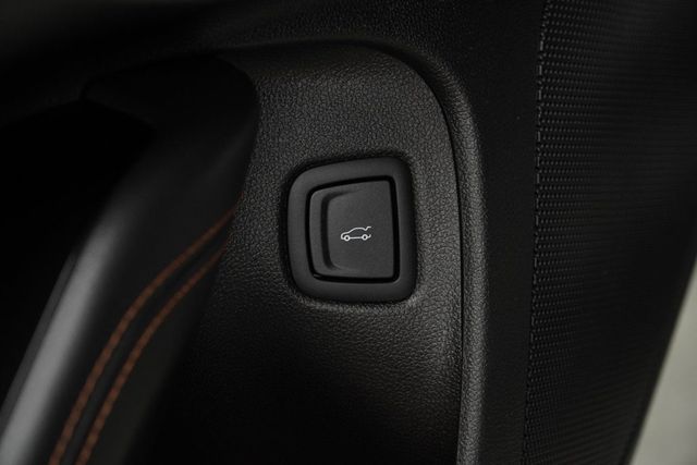 2023 Cadillac CT4-V 4dr Sedan - 23009359 - 36