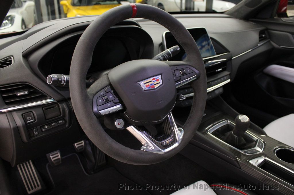 2023 Cadillac CT4 photo 16