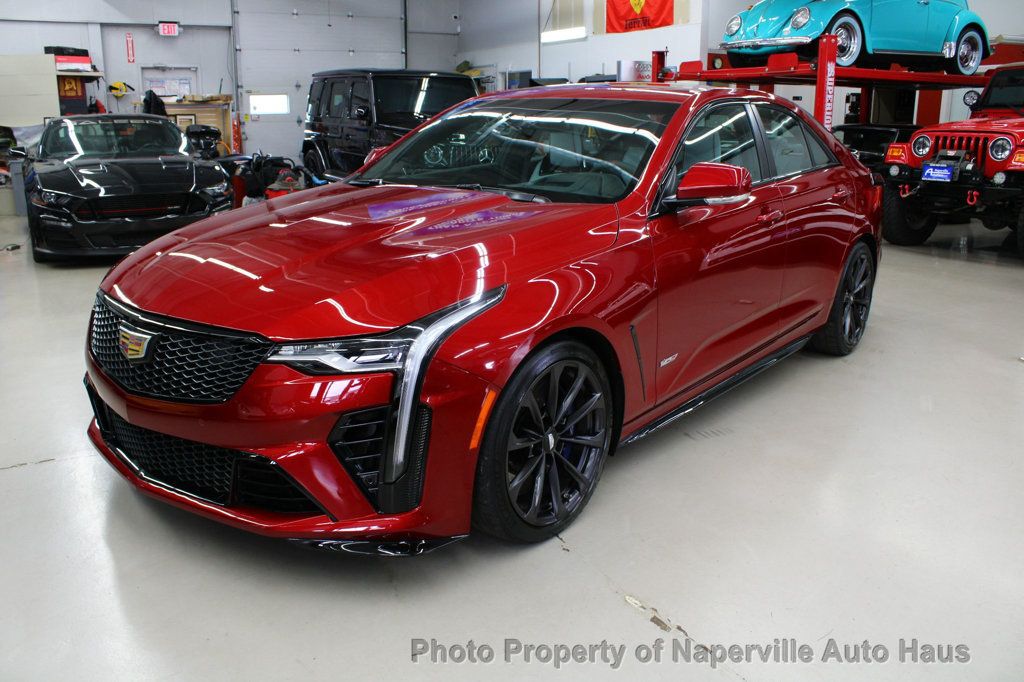 2023 Cadillac CT4 photo 3