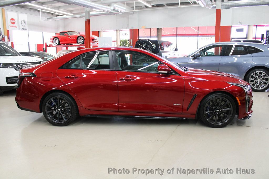 2023 Cadillac CT4 photo 9