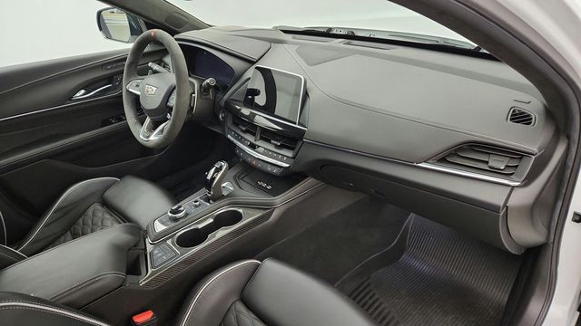 2023 Cadillac CT4-V Blackwing w/ 10-Speed Auto, Data Recorder & Tech Bronze Wheels - 23100503 - 25
