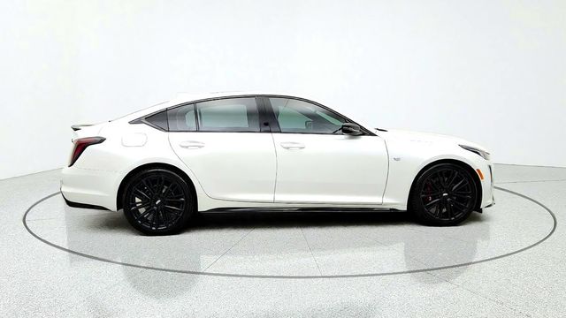 2023 Cadillac CT5 Sport RWD w/ Onyx Pkg, Ultraview Sunroof & Brembo Brakes - 23099951 - 3