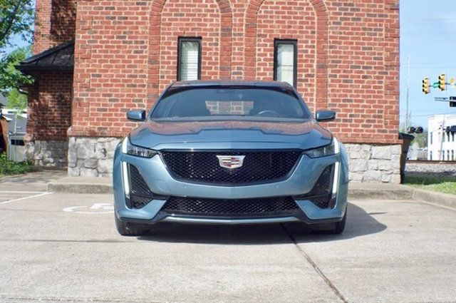 2023 Cadillac CT5-V CT5-V/PremiumPkg/HeadsUpDisplay/ClimatePkg/BlindZoneAlert/NAV - 23004880 - 1
