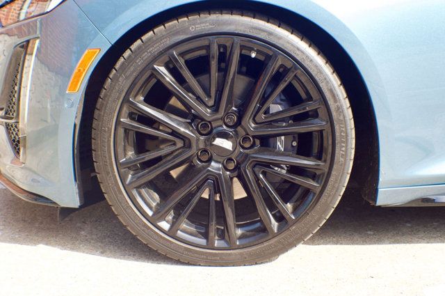 2023 Cadillac CT5-V CT5-V/PremiumPkg/HeadsUpDisplay/ClimatePkg/BlindZoneAlert/NAV - 23004880 - 56