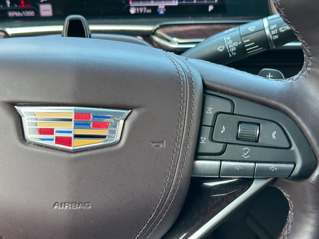 2023 Cadillac Escalade Sport Platinum photo 24