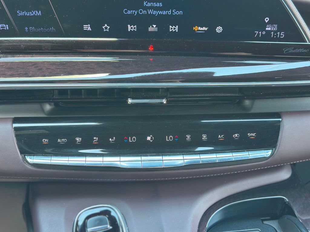 2023 Cadillac Escalade Sport Platinum photo 28