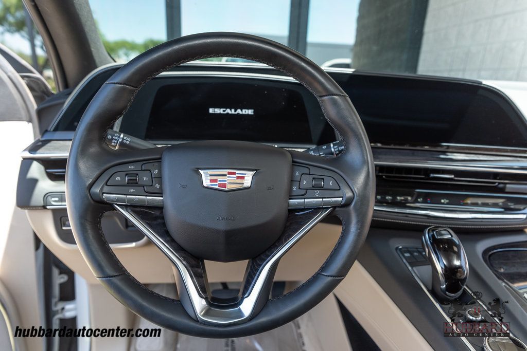 2023 Cadillac Escalade Premium Luxury photo 18