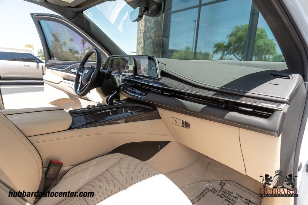 2023 Cadillac Escalade Premium Luxury photo 20