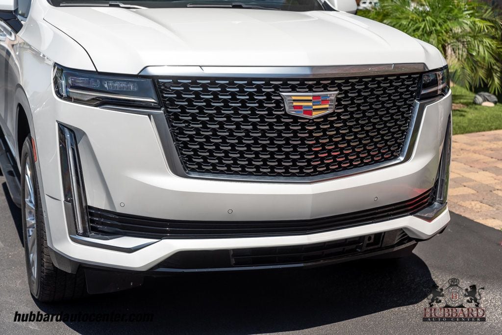 2023 Cadillac Escalade Premium Luxury photo 29