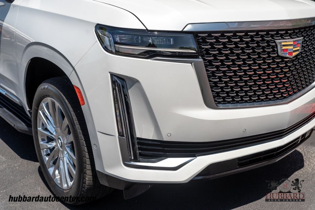 2023 Cadillac Escalade Premium Luxury photo 30