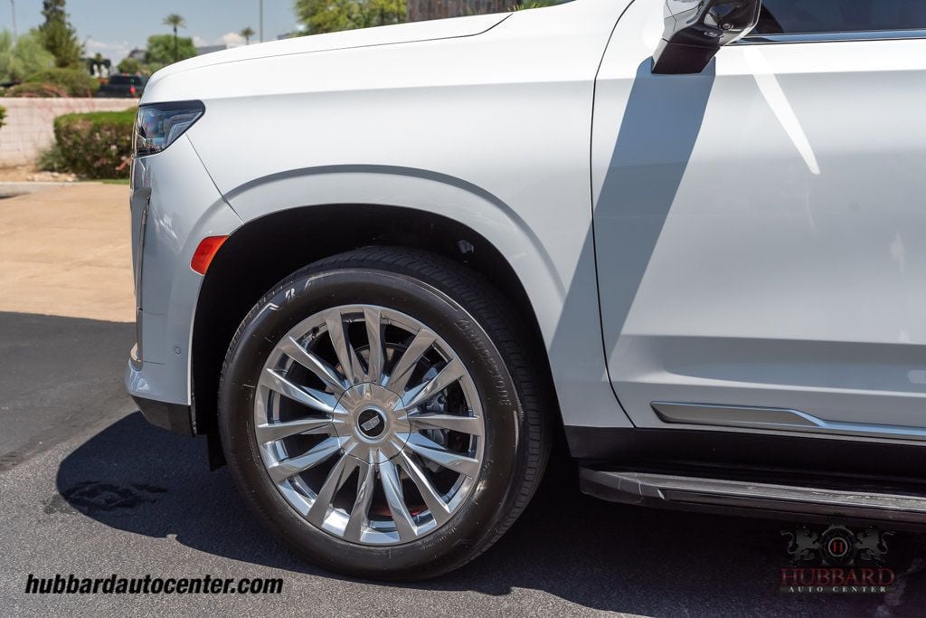 2023 Cadillac Escalade Premium Luxury photo 40