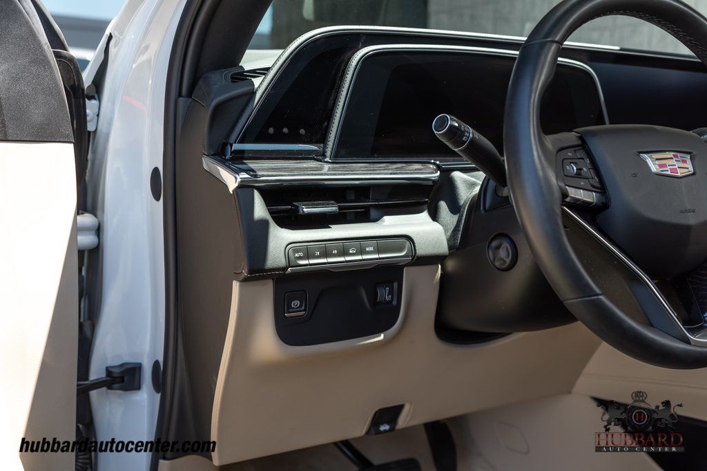 2023 Cadillac Escalade Premium Luxury photo 60