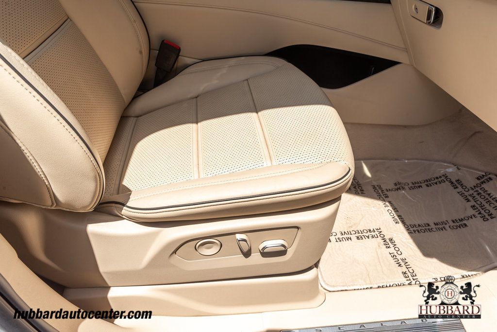 2023 Cadillac Escalade 4WD 4dr Premium Luxury - 22863527 - 70