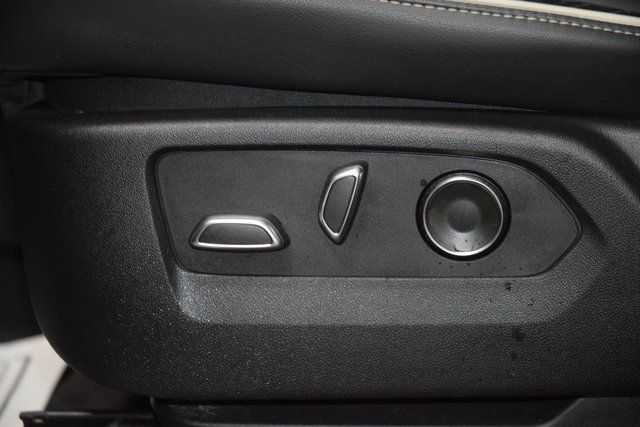 2023 Cadillac Escalade 4WD 4dr Premium Luxury - 22959990 - 40