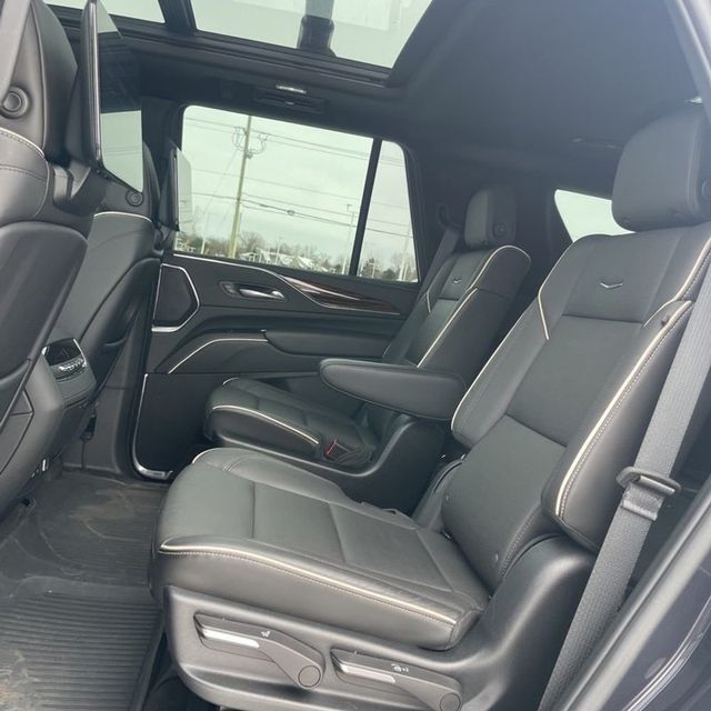 2023 Cadillac Escalade 4WD 4dr Premium Luxury - 22981691 - 12