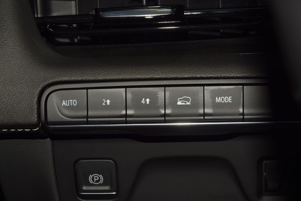 2023 Cadillac Escalade 4WD 4dr Premium Luxury - 22981691 - 36