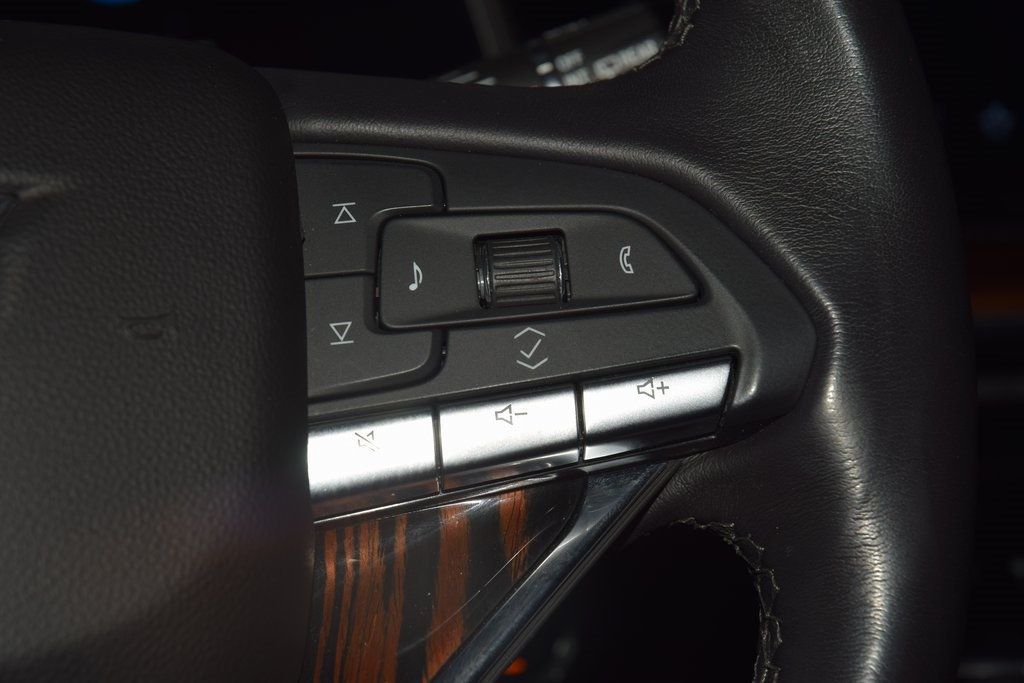 2023 Cadillac Escalade 4WD 4dr Premium Luxury - 22981691 - 39