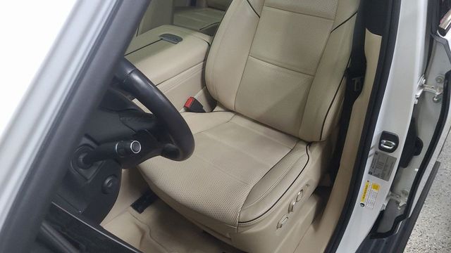 2023 Cadillac Escalade 4WD 4dr Premium Luxury - 22997612 - 15