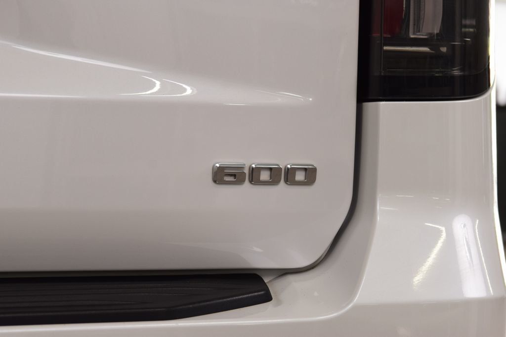 2023 Cadillac Escalade 4WD 4dr Premium Luxury - 22997612 - 21