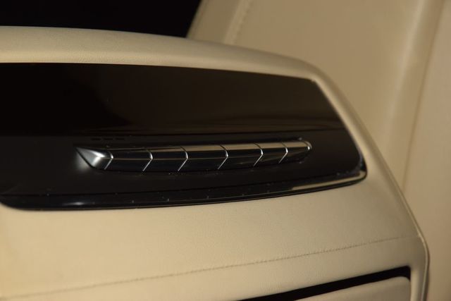 2023 Cadillac Escalade 4WD 4dr Premium Luxury - 22997612 - 43