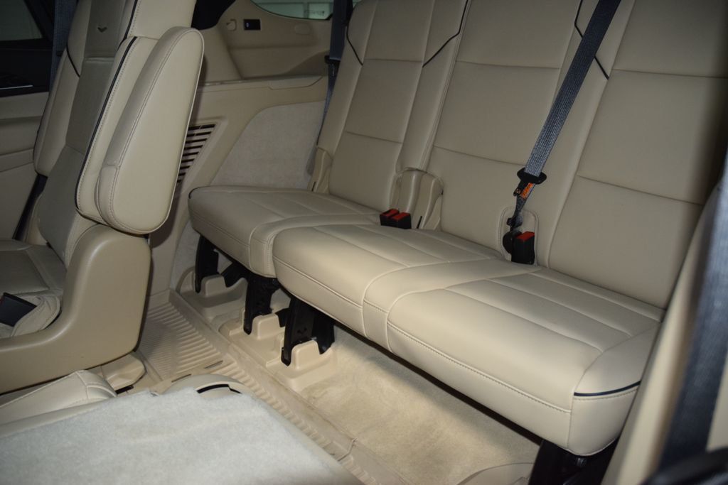 2023 Cadillac Escalade 4WD 4dr Premium Luxury - 22997612 - 44